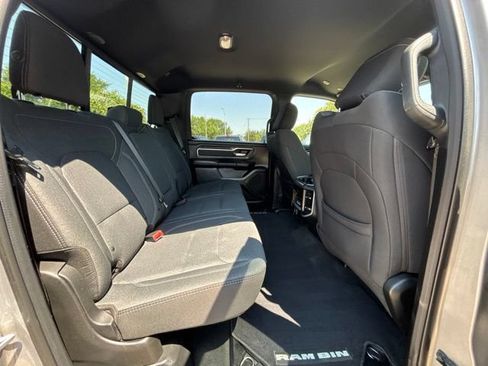 Used 2020 RAM 1500 Big Horn AWD/4WD image 14
