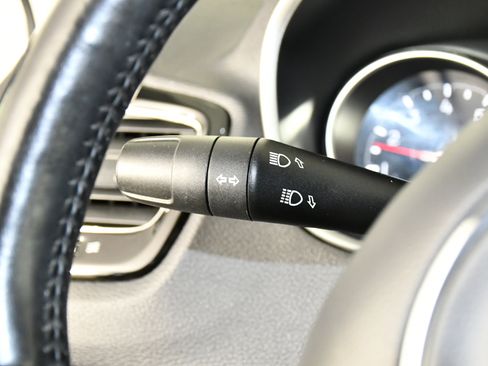 Used 2020 Jeep Compass Latitude image 22