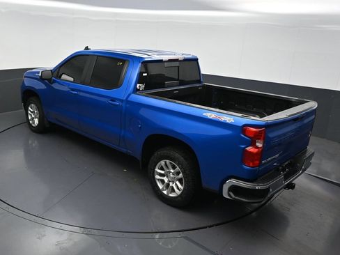 Used 2024 Chevrolet Silverado 1500 LT w/ Safety Package AWD/4WD image 17