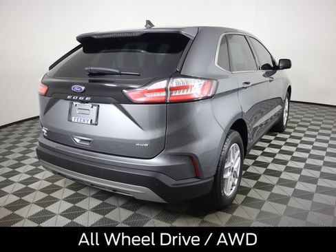 Used 2023 Ford Edge SEL w/ Convenience Package AWD/4WD image 4