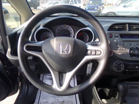 Used 2013 Honda Fit image 18