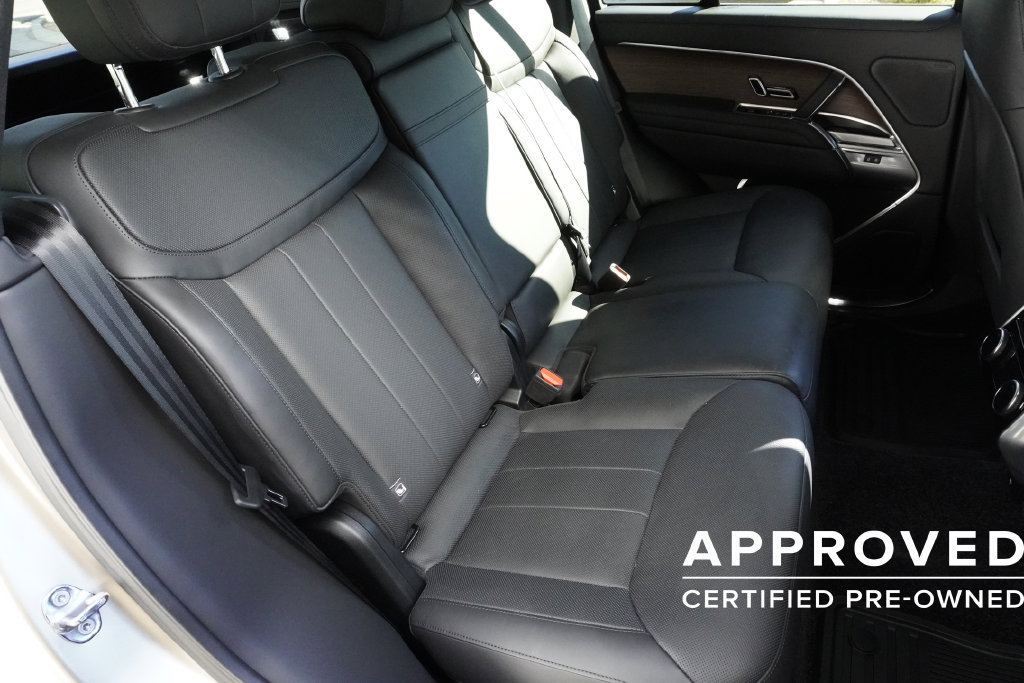 Used 2026 Land Rover Range Rover SE AWD/4WD image 27