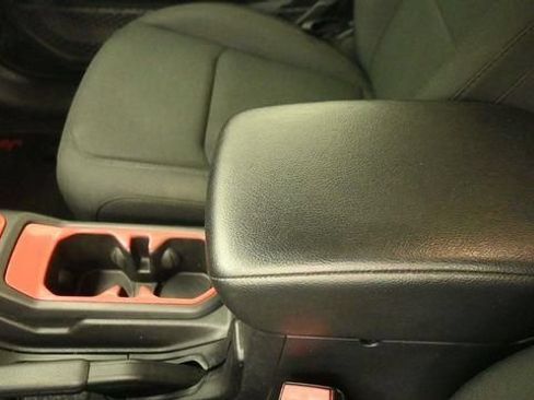 Used 2020 Jeep Gladiator Sport w/ Quick Order Package 24S AWD/4WD image 25