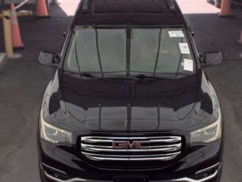Used 2017 GMC Acadia SLT AWD/4WD image 2