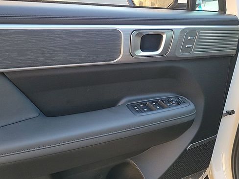 New 2026 Hyundai Santa Fe Limited image 13