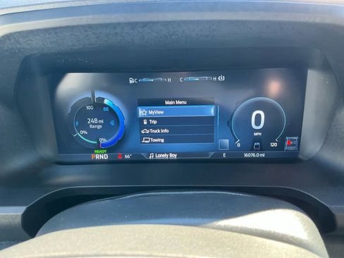 Used 2024 Ford F150 Lightning Lariat image 19