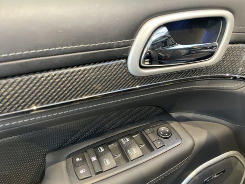 Used 2018 Jeep Grand Cherokee Trackhawk AWD/4WD image 15
