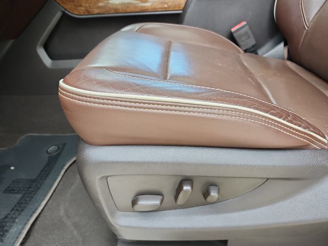 Used 2018 Chevrolet Silverado 1500 High Country AWD/4WD image 26