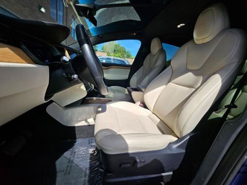 Used 2021 Tesla Model X Long Range AWD/4WD image 35