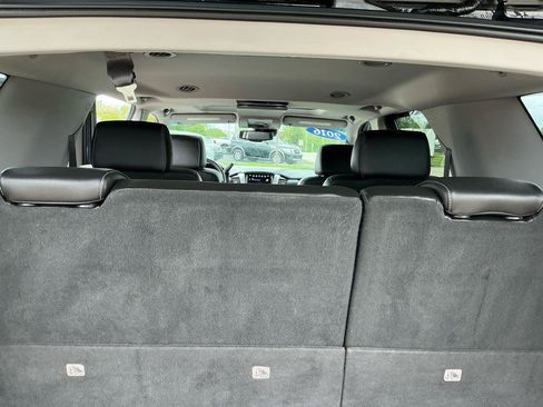 Used 2016 GMC Yukon SLT w/ Open Road Package AWD/4WD image 31