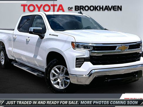 Used 2023 Chevrolet Silverado 1500 LT AWD/4WD image 1
