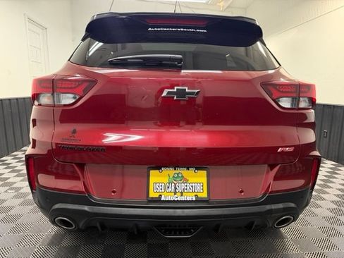 Used 2022 Chevrolet TrailBlazer RS w/ Sun and Liftgate Package FWD image 5