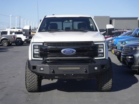 Used 2018 Ford F350 Lariat w/ Lariat Value Package image 3