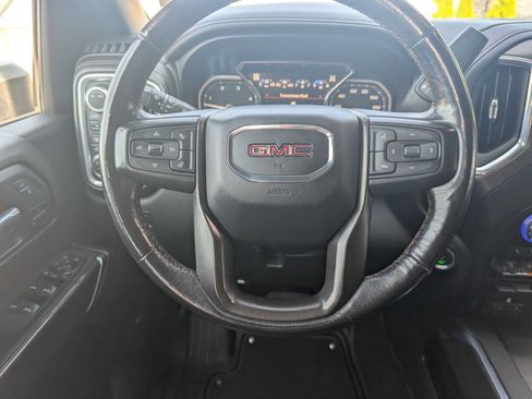Used 2021 GMC Sierra 2500 AT4 w/ AT4 Premium Plus Package AWD/4WD image 19