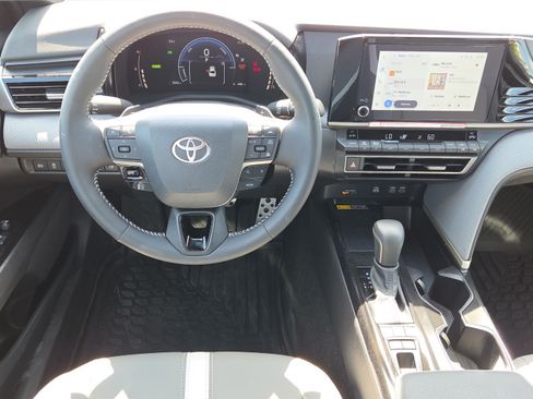 Certified 2026 Toyota Camry SE FWD image 30