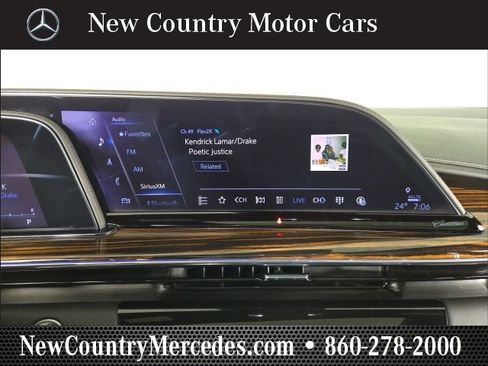 Used 2023 Cadillac Escalade Premium Luxury w/ Performance Package image 30