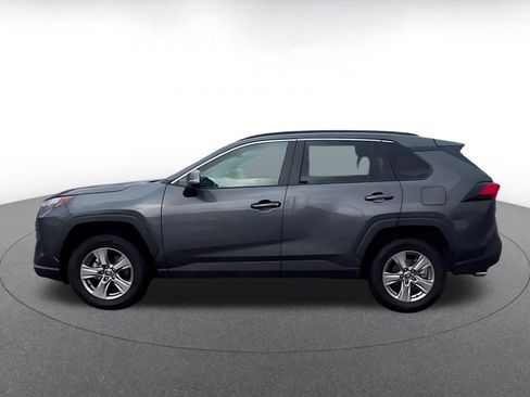 Used 2025 Toyota RAV4 XLE image 9