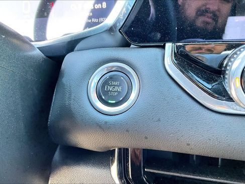 Certified 2024 GMC Canyon Elevation w/ Trailering Package image 34