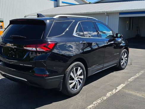 Used 2023 Chevrolet Equinox Premier AWD/4WD image 7