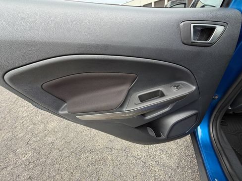 Used 2018 Ford EcoSport SE w/ SE Convenience Package FWD image 21