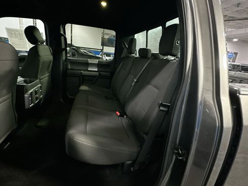 Used 2015 Ford F150 XLT w/ Equipment Group 302A Luxury image 33