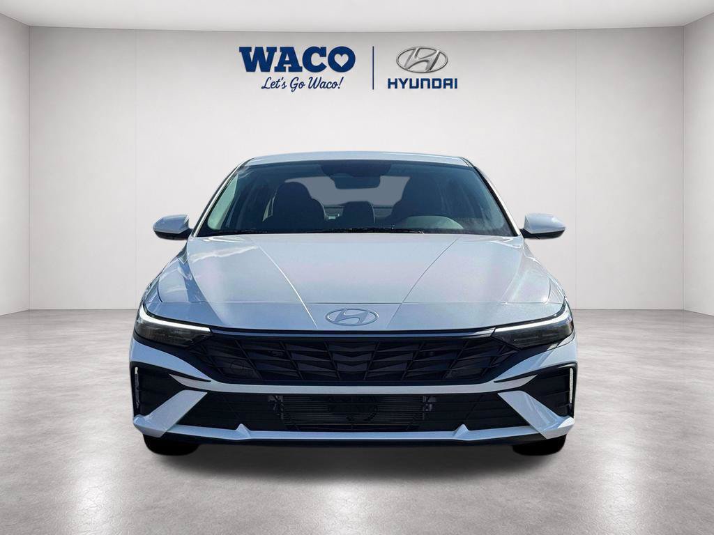Used 2026 Hyundai Elantra Hybrid FWD image 12