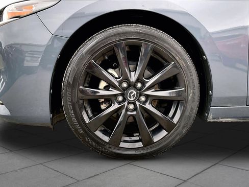 Used 2022 MAZDA MAZDA3 s image 11