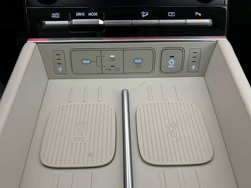 New 2025 Hyundai Santa Fe Calligraphy image 14