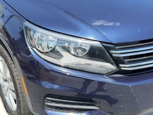 Used 2016 Volkswagen Tiguan S image 26