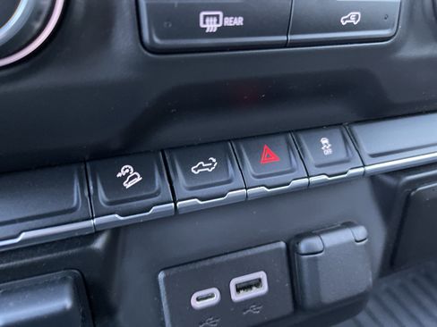 Used 2021 Chevrolet Silverado 1500 Custom Trail Boss w/ Safety Confidence Package image 28