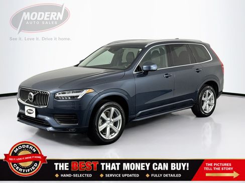Used 2022 Volvo XC90 T5 Momentum AWD/4WD image 1