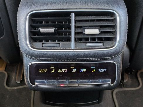 Used 2022 Mercedes-Benz GLS 450 4MATIC image 15