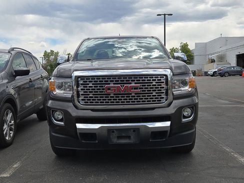 Used 2019 GMC Canyon Denali AWD/4WD image 2