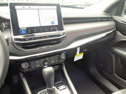 New 2026 Jeep Compass Trailhawk w/ Sun, Sound & Navigation Group image 20