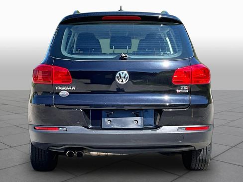 Used 2016 Volkswagen Tiguan S AWD/4WD image 5