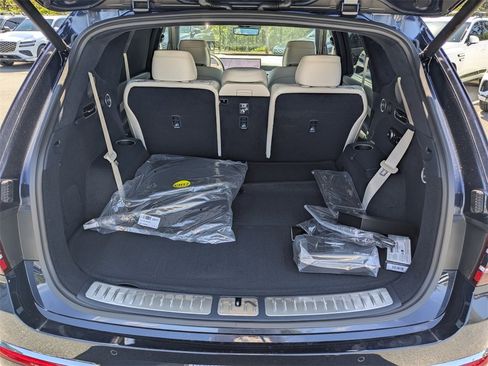 New 2026 Genesis GV80 3.5T Prestige image 13