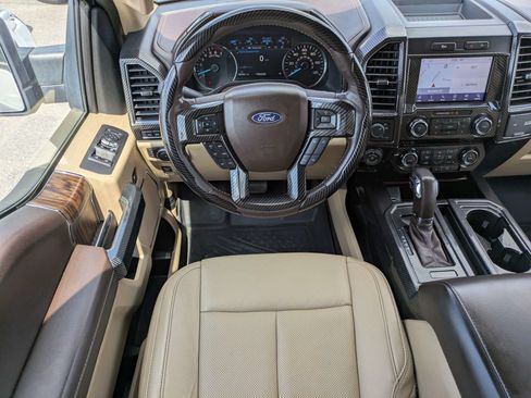 Used 2019 Ford F150 Lariat RWD image 17