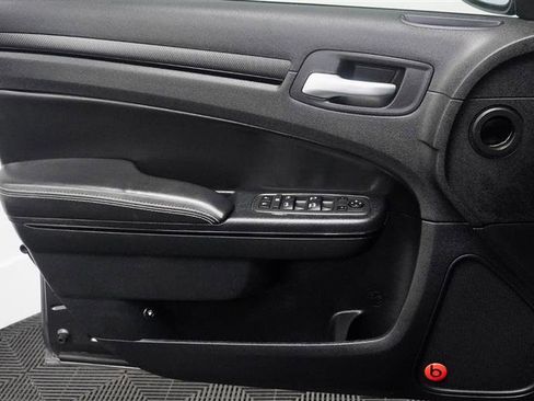 Used 2014 Chrysler 300 S image 34