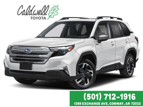 Used 2025 Subaru Forester Premium image 5