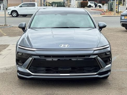 Used 2025 Hyundai Sonata SEL FWD image 4
