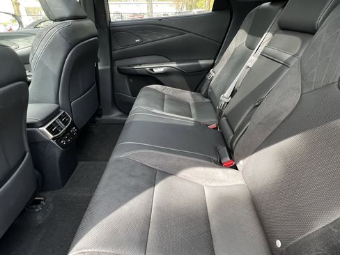 Used 2023 Lexus RX 350 w/ Cold Area Package image 30