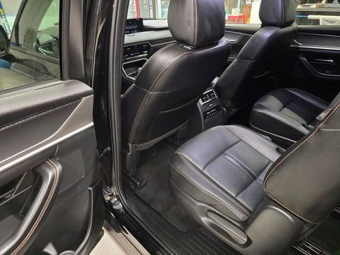 Used 2025 MAZDA CX-90 3.3 Turbo w/ Preferred Package image 28