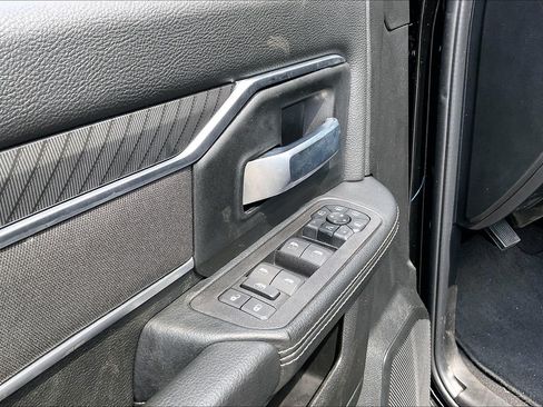 Certified 2025 RAM 2500 Big Horn AWD/4WD image 34