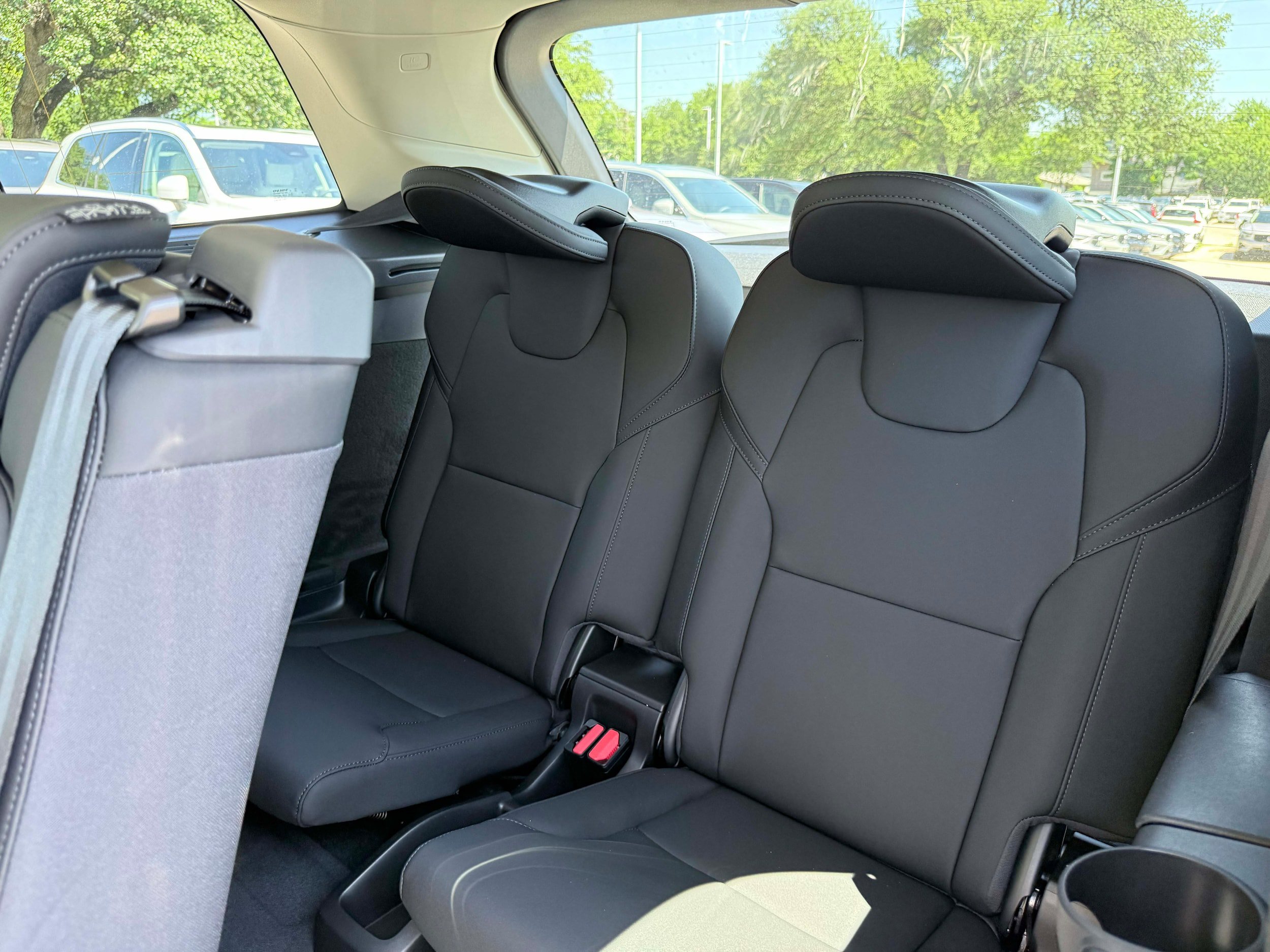 New 2026 Volvo XC90 T8 Plus AWD/4WD image 17