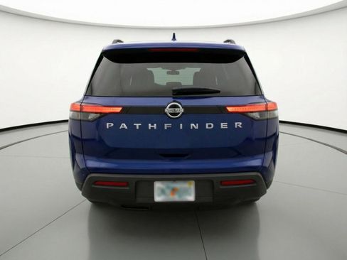 Used 2025 Nissan Pathfinder SV FWD image 7