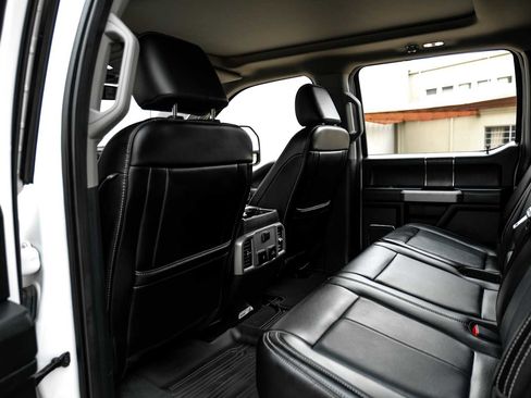 Used 2021 Ford F250 Lariat w/ Tremor Off-Road Package AWD/4WD image 49