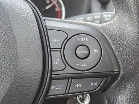 Used 2025 Toyota RAV4 LE FWD image 24