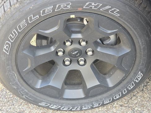 New 2026 RAM 1500 Big Horn w/ Night Edition image 18