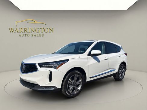 Used 2023 Acura RDX AWD w/ Advance Package image 3