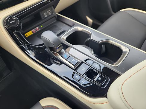 Used 2024 Lexus NX 350 AWD image 13